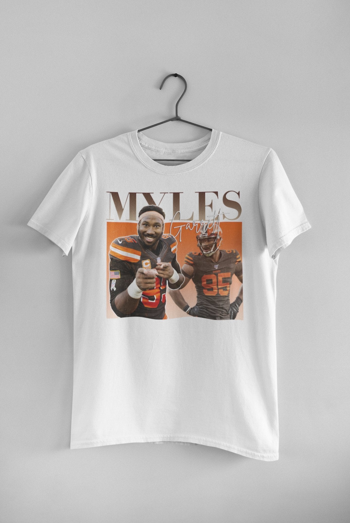 Myles Garrett - Unisex t-shirt - Modern Vintage Apparel